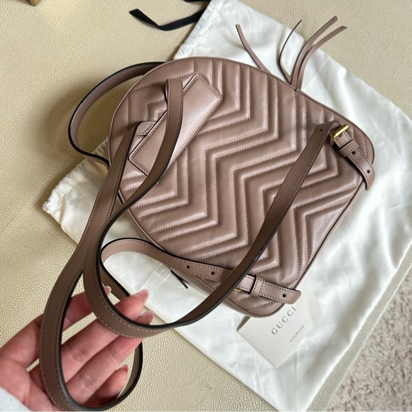 NEW! 100% Authentic GUCCI Bag - Picture 4 of 6